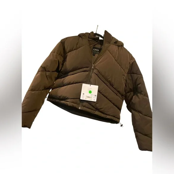 NWT Alo Yoga glacier puffer jacket ESPRESSO Size M - Picture 1 of 5